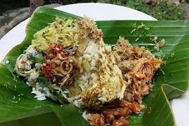 Bagi warga karangasem, nama mek sambru dengan jualan blayag khas karangasem sangat legendaris. 5 Makanan Khas Karangasem Bali Yang Nikmat Dan Wajib Dicoba