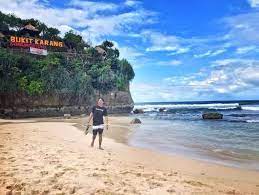 Gambar pantai indrayanti gunung kidul. Pantai Indrayanti Gunungkidul Yogyakarta Harga Tiket Rute Tips