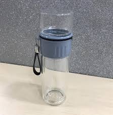 Emsan vega termoslar vakumlu pratik kapağı ve paslanmaz çelik iç ve dış yüzeyi sayesinde ısı geçirmez, böylelikle soğuk ve sıcak içeceklerin ısısını uzun süre muhafaza eder. Emsan Vega 2 1 Lt Termos Rose Gold 8699343371025