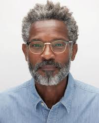 Avery Cummings (averyjrmail)