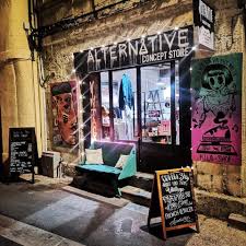 Alternative Concept Store 275 Photos 12 Reviews Vintage Shop 78 Rue Bonneterie 84000 Avignon France