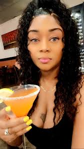 Intimate Dinner Dates are a necessity 🔥🤤👏🏽