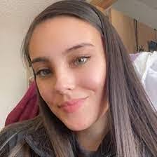 Marissa Helm's Instagram, Twitter & Facebook