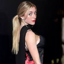 Riley Mae Lewis shares how she made $10 million at 21 years old | Irish Star