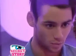 Les Anges de la télé-réalité 3 : Simon de Secret Story a quitté sa copine ! 