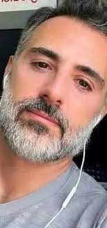 الله ينتقم منكم يا عرب