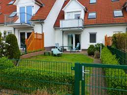 Auf einem an ein naturschutzgebiet angrenzenden grundstück steht das 1997 erbaute reihenendhaus mit dem etwa 80 m2 großen. Ferienwohnung Graal Muritz Graal Muritz Familie Klaus Und Heike Forstmeier