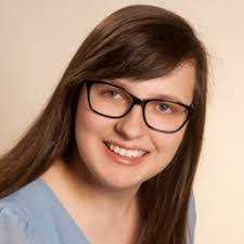 Julia Kovacs's Instagram, Twitter & Facebook