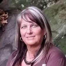 Linda Riffle's Instagram, Twitter & Facebook