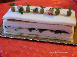 Girelle di pancarrè tonno e provola ricetta veloce facilissime veloci e gustose ideali per buffet,aperitivi,antipasti e cene fredde. Torta Di Pancarre I Piatti Del Buonumore