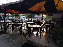 Kuching, sarawak.bölgesinde chong choon cafe yakınlarında yemekle ilgili 20.151 yoruma ve 16.516 gerçek fotoğrafa bakın. Emellies Cafe Kuching Vmo