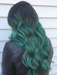 10 Brilliant Shades Of Christmas Hair Color 2020 Ultimate Guide Dark Green Hair Ombre Hair Color Cool Hair Color