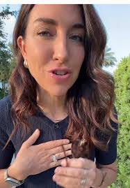 Rachel Putnam's Instagram, Twitter & Facebook