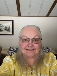 Calling all female runners with super short hair! (Bob length) How do you  keep your hair up/out of your face while running? It's not long enough for  a ponytail!