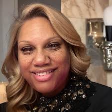 Surviving Myself: If You Knew My Story, You Would Understand My Praise:  Staples Robertson, Angela Nichole: 9798871295601: Amazon.com: Books