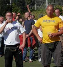 Последние твиты от hooligans esports (@hooligansesc). Rechtes Fussballturnier Essen Stellt Sich Quer