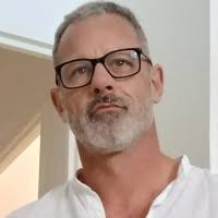 100+ "Daniel Puig" profiles