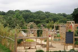 Le blog caf dédié aux parents, enfants, famille de vaucluse. L Aven Parc Le Parc De Loisirs De Toute La Famille On A Teste Recreatiloups Finistere