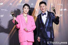 Jun 19, 2021 · 台語小天王許富凱以民視選秀節目《明日之星》發跡，在資源相對貧乏的台語歌壇，遇上貴人「寇桑」黃義雄跟「二姐」江蕙提攜，出道這10年成了金曲獎常客，今年7度入圍最佳台語男歌手，雖被虧是「陪榜專業戶」但前景光明。 8gvvvrsanvkuom