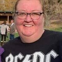 Dawn Whitworth's Instagram, Twitter & Facebook