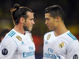 The first image that sparked the debate was while bale still had short hair in his. Cristiano Ronaldo Wants Goncalo Guedes To Replace Gareth