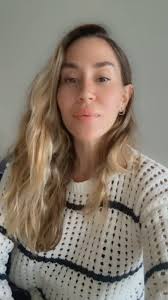 Sabrina Rojas, a los besos con un famoso exfutbolista de Boca en un  restaurante: de quién se trata Majo Martino contó en Mañanísima que la  actriz tuvo un apasionado encuentro con un