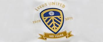 Beispielangebot jako leeds trikotsatz wahlweise mit manchester shorts und beflockung. Leeds United Trikots T Shirts Beflockungen Mehr Von Subside Sports