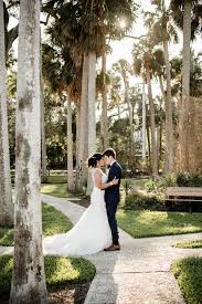 Florida Wedding Photography Daytona Beach Florida Bride Groom Photo Jw Bride Groom Photos Groom Photo Florida Wedding