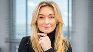 Martyna wojciechowska urodziła się 28 września 1974 roku. Martyna Wojciechowska O Malzenstwie Z Przemyslawem Kossakowskim Na Instagramie Dzien Dobry Tvn