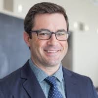 Carolyn Happel's Instagram, Twitter & Facebook