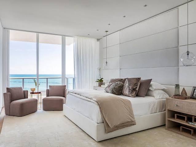 30 Chic Minimalist Bedroom Ideas - Budget Minimalist Bedroom Decor