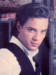 È morto all'età di 59 anni nick kamen.cantante, modello e pupillo di madonna ebbe un enorme successo negli anni ottanta, dove si distinse per la sua poliedricità e divenne in poco tempo uno dei. Nick Kamen E Morto Il Modello E Cantautore Britannico