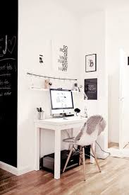 An Office Is Not An Impossible Dream If You Have A Tiny Apartment There Are Lots Of Great Ways Home Office Design Home Office Decor Small Apartment Decorating