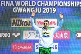 Kristof milak is a now a world record holder, and he did so by eclipsing the time of a swimming legend. Watch Kristof Milak Break Michael Phelps 200m Butterfly World Record Bleacher Report Latest News Videos And Highlights