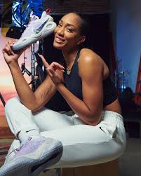 A'ja Wilson | 𝒻𝑜𝓇 𝓎𝑜𝓊 𝑔𝓇𝒶𝓃𝒹𝓂𝒶 🤗💜 | Instagram