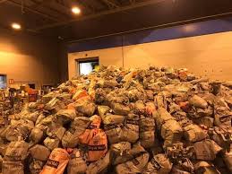 Find the latest royal mail updates including strike dates and share prices as well as post office opening hours, christmas stamps and letters to santa. Royal Mail Flooded With Millions Of Christmas Parcels