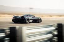 Bagaikan kereta api yang sedang langsir. Ssc Tuatara Kini Kereta Produksi Terlaju Di Dunia 508 73 Km J Padam Rekod Koenigsegg Agera Rs Paultan Org
