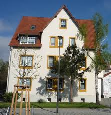 Bewohnerplus von vodafone, bad mit badewanne, balkon/ loggia, gäste wc,. 4 Zimmer Wohnung Zu Vermieten 99610 Sommerda Mapio Net