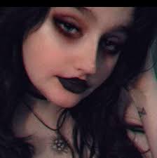 Since childhood, I have always been a fan of Goth Girls.