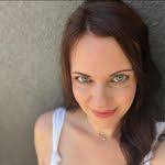 Colette Radcliffe's Instagram, Twitter & Facebook