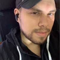 Dan Lachance's Instagram, Twitter & Facebook