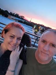 Eggs benedict sandwich recipe with avocado spread