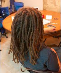 Late To The Party The Knotty Truth A White Girl S Dreadlock Journey White Girl Dreads Short Dreads Beautiful Dreadlocks