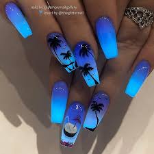 Start by taking your favourite baby blue shade and painting your nails. Glow In The Dark Ombre Nails Off 74 Www Amarkotarim Com Tr