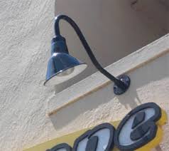 Gooseneck Lights That Work For You Signsbracketstore