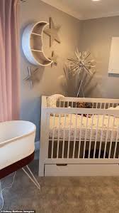 © jamie squire/afp patrick mahomes har allerede vundet super bowl en enkelt gang og blevet kåret som nfl's bedste spiller. Patrick Mahomes Fiancee Brittany Matthews Shows Off Their First Child S Nursery Daily Mail Online