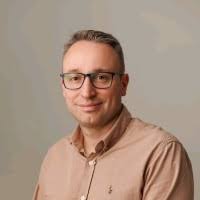 300+ perfis com “Kley”