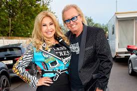 Carmen is currently 55 years old. Robert Geiss Diese Bilder Von Carmen Entsetzen Die Fans Gala De