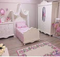 42 likes 7 comments منجره baby rooms on instagram kiz cocugu odalari oturma odasi fikirleri bebek odasi kiz