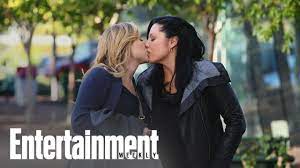 Arizona se leva, elle avait peur, mais elle n'en montra rien, callie regardait la scene en imaginant le pire. Grey S Anatomy Jessica Capshaw On Arizona Callie Breakup Popfest Entertainment Weekly Youtube